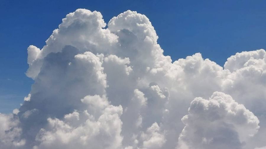 Reading the clouds — Scrying Session